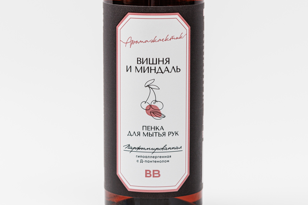 

Пенка для мытья рук Вкусвилл парфюмированная Вишня и миндаль 150 мл