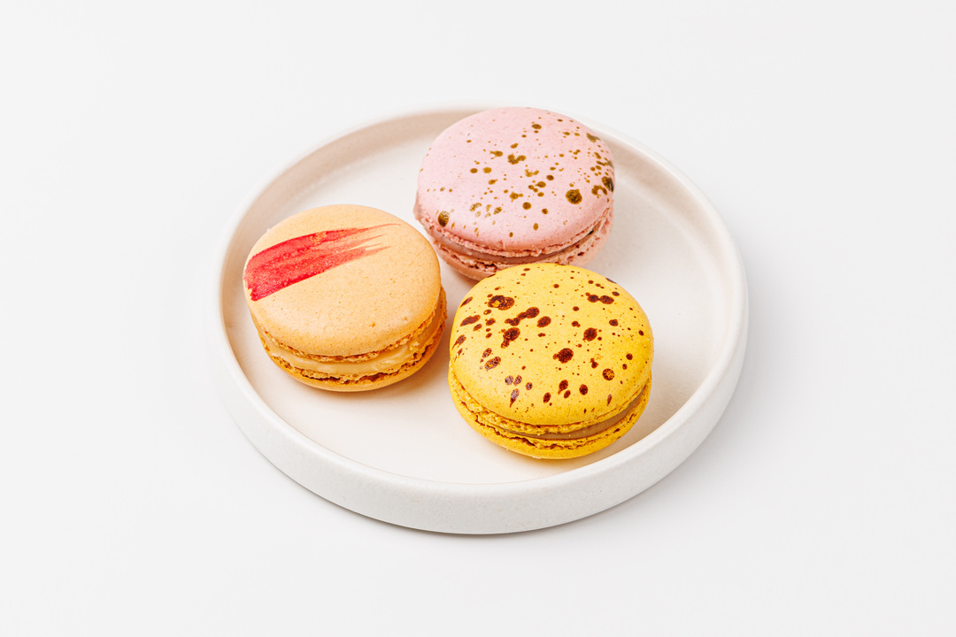 

Ассорти макарон ВкусВилл клубника-мята, банан-карамель, грейпфрут 48 г