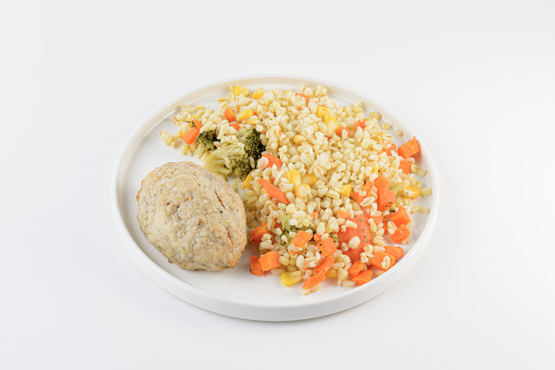 

Котлетка из цыпленка с булгуром и овощами_РП