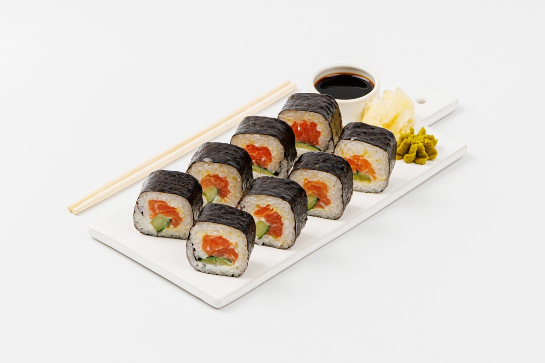 

Ролл Вкусвилл с лососем 243 г