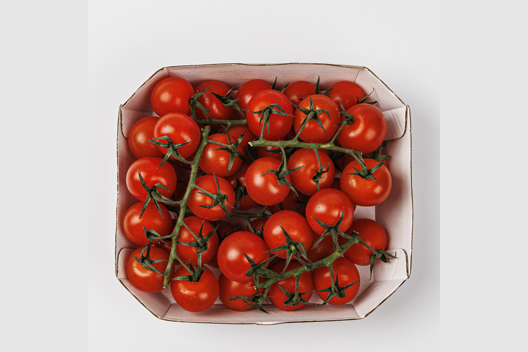 

Томаты черри красные на ветке 500г