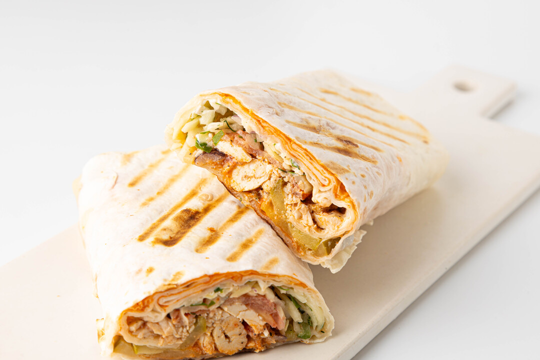 

Шаурма ВкусВилл с курицей и томатным соусом на гриле кафе 215 г