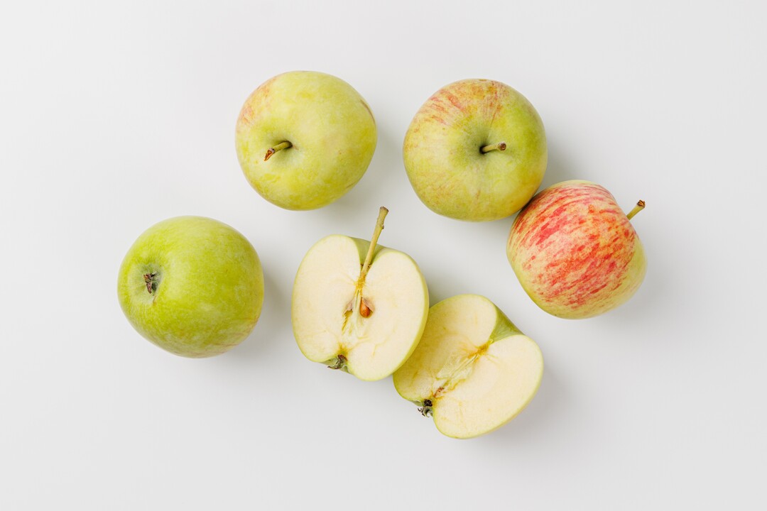 

Яблоко молодое Пирус вес