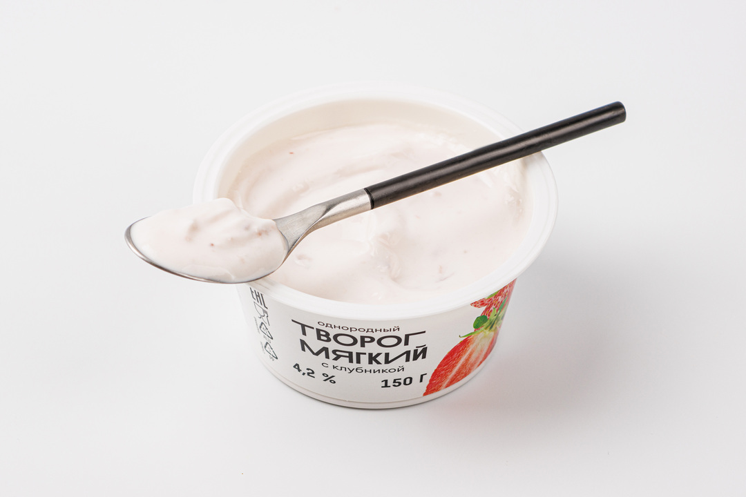 

Творог мягкий с клубникой однородный 4,2%