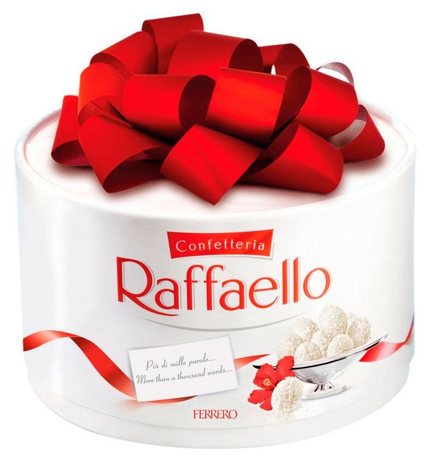 

Конфеты Raffaello с цельным миндальным орехом в кокосовой обсыпке 100 г