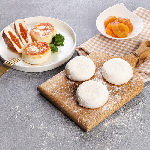 

Сырники Лента Fresh с абрикосовой начинкой замороженные вес