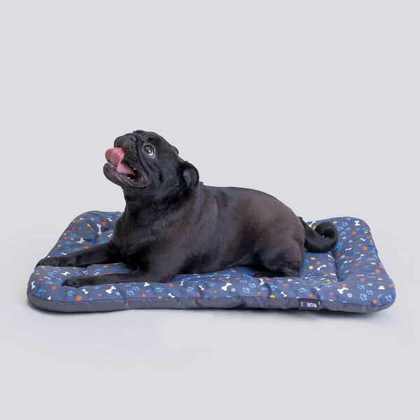 Матрас Rurri для кошек и собак мелких и средних пород Косточки, 63х47х4 см, серый