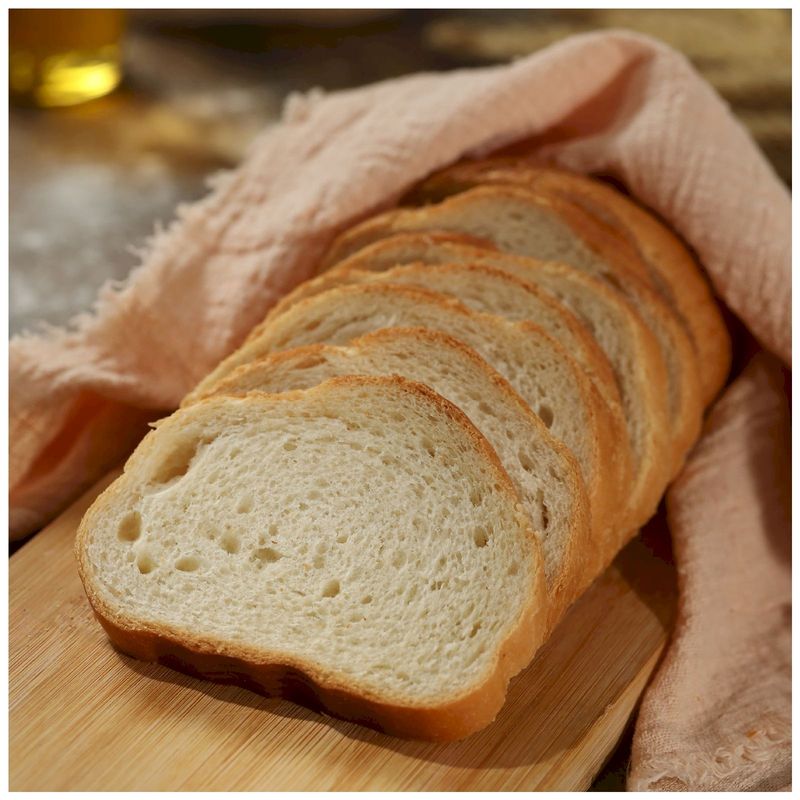 

Батон Хлебнаш Вкусный в нарезке 300 г