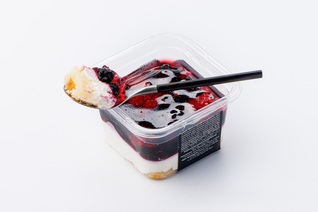 

Десерт ВкусВилл Бонфуа с лесными ягодами и крем-чиз 150 г