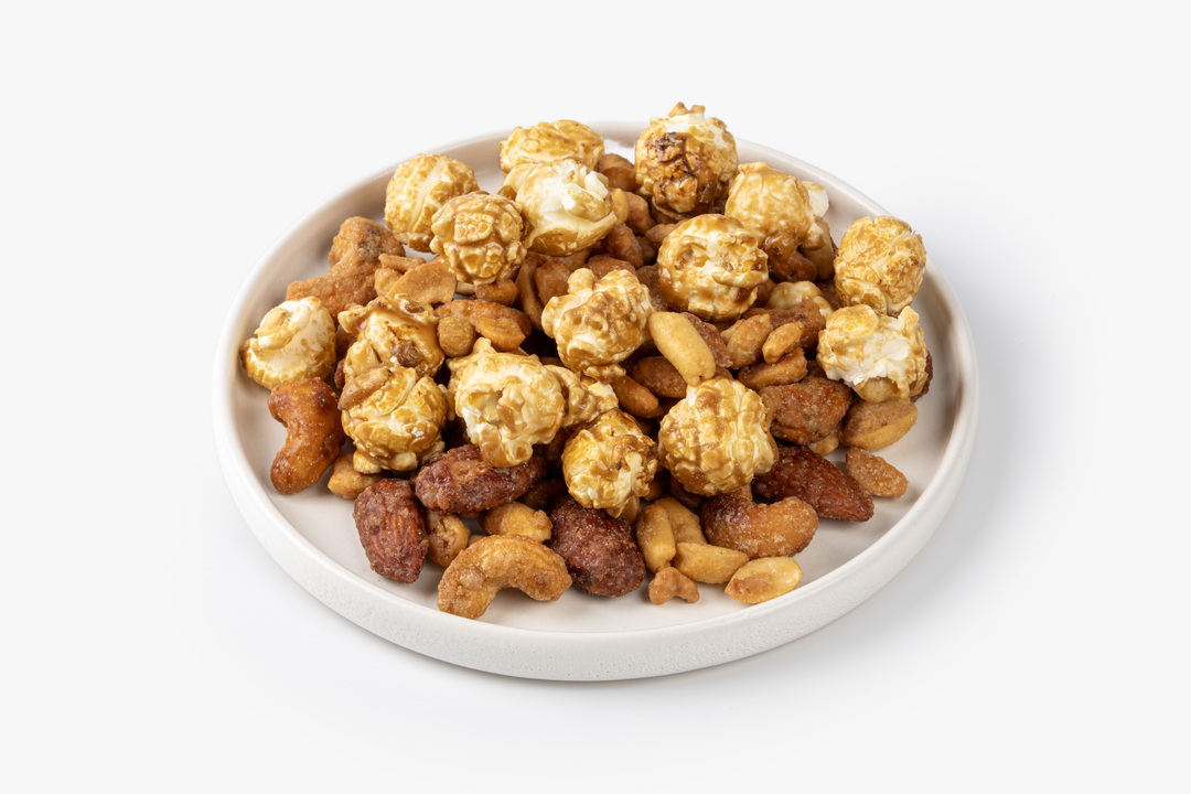 

Смесь орехов ВкусВилл в карамели с карамельным попкорном 100 г