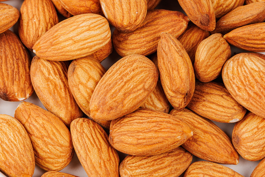 

Миндаль ВкусВилл сушеный крупный 100 г