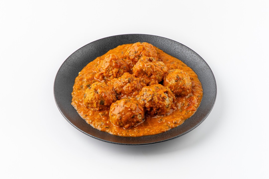 

Семейная порция ежиков ВкусВилл по-домашнему в томатно-сливочном соусе 8 шт 870 г