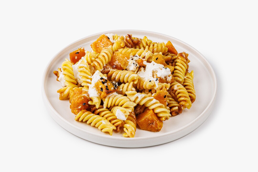 

Паста ВкусВилл с запеченной тыквой, сырным кремом и соусом терияки 250 г