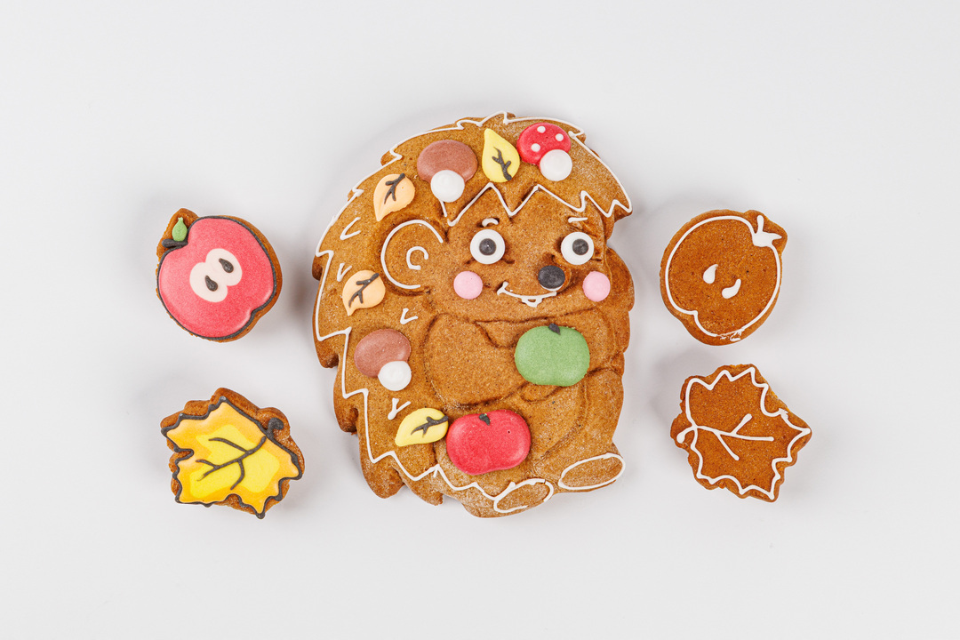 

Набор ВкусВилл из пряников Ежик для творчества 200 г