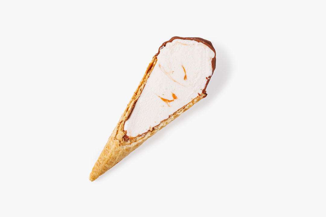 

Пломбир ВкусВилл Апельсин с корицей в вафельном рожке в молочном шоколаде 70 г