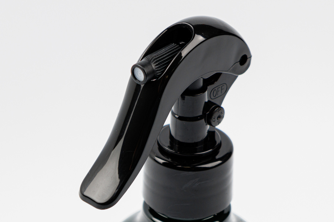 

Освежитель воздуха ВкусВилл парфюмированный "Амбра и пряные травы" 250 г