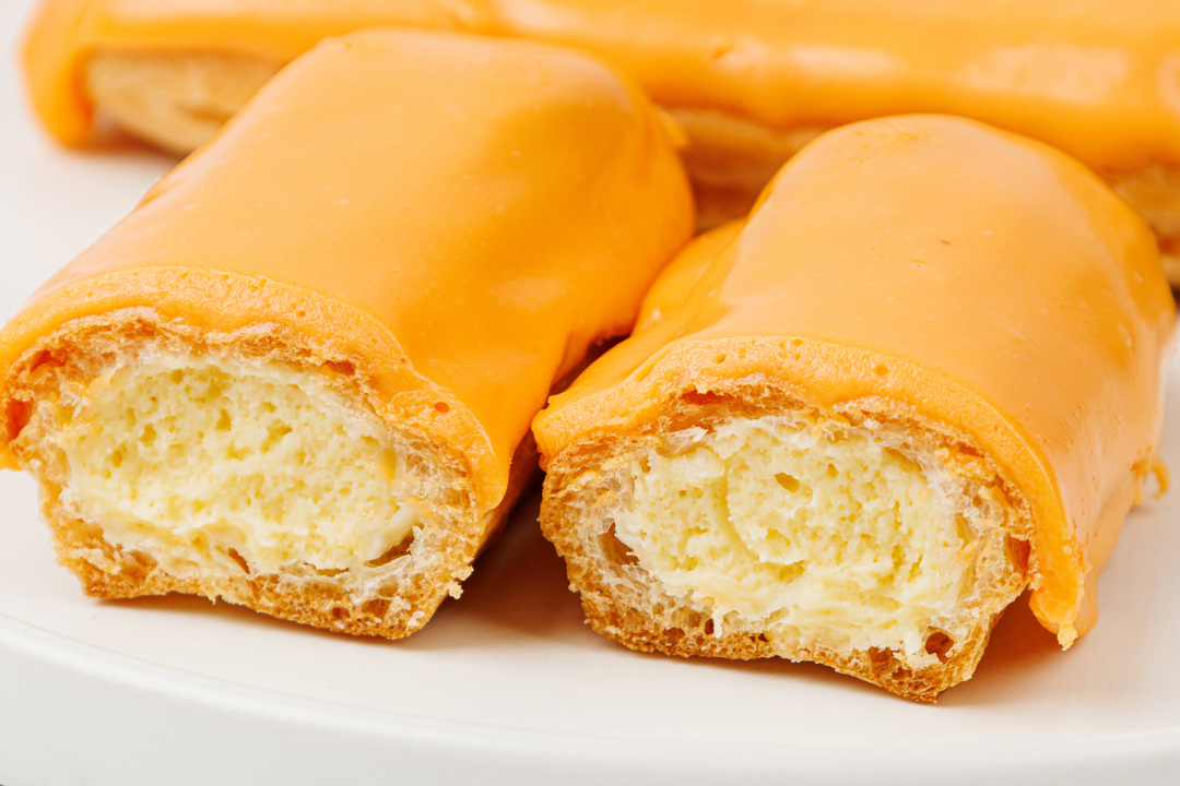 

Эклеры Манго-маракуйя с кремчиз 150 г