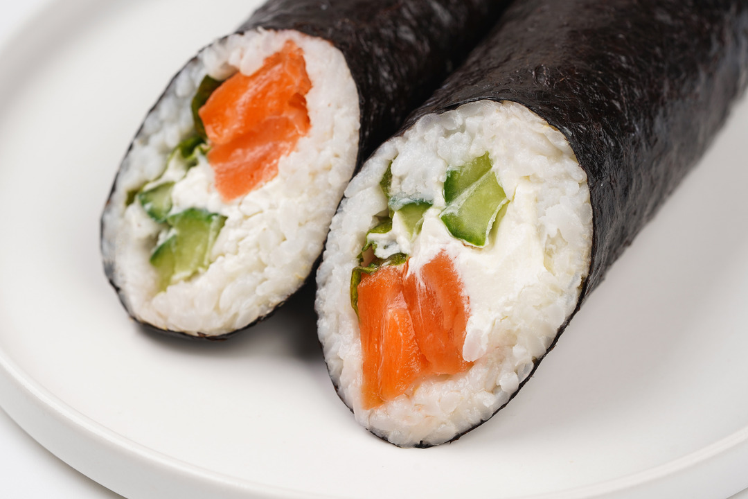 

Ролл нори ВкусВилл с форелью и огурцом ВкусВилл 205 г