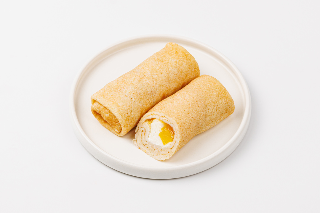 

Блины ВкусВилл с сырным кремом, кокосовой стружкой и наполнителем манго-маракуйя 160 г