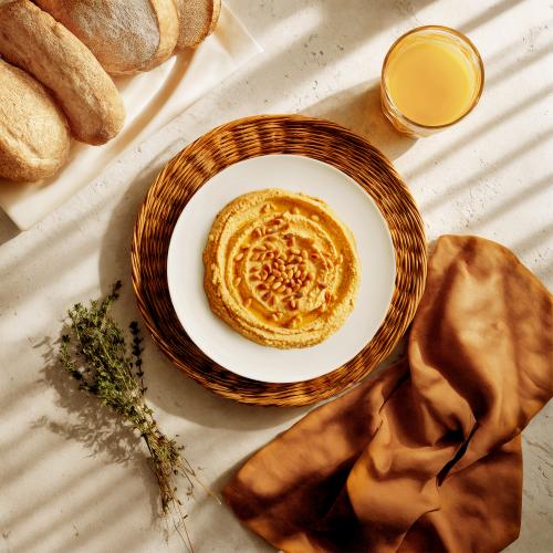 

Хумус Amfood с кедровыми орешками 200 г