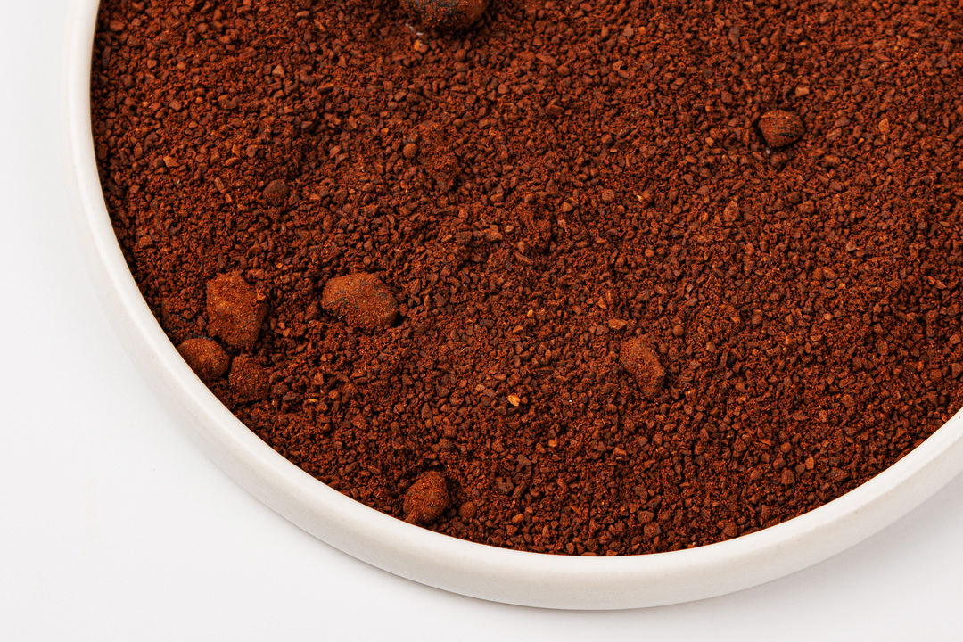 

Кофе натуральный ВкусВилл жареный молотый с натуральными добавками Чернослив в шоколаде 150 г