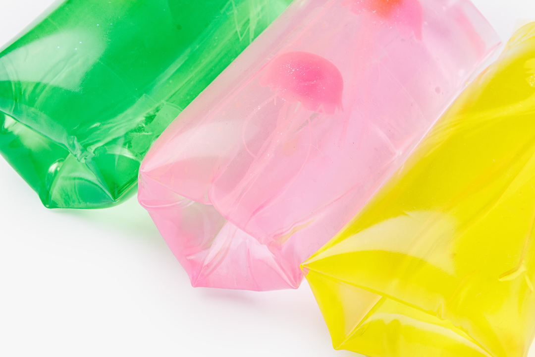 

Игрушка-антистресс ВкусВилл Скользун-медуза 1 шт. в ассортименте