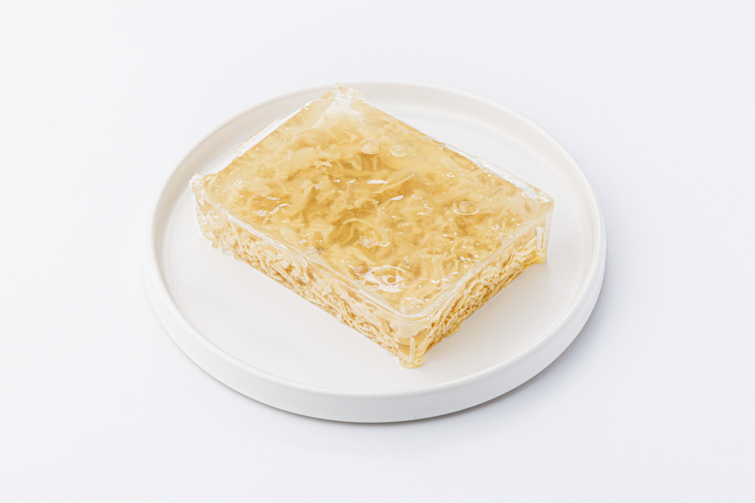 

Холодец ВкусВилл из мяса курицы с кроликом 300 г