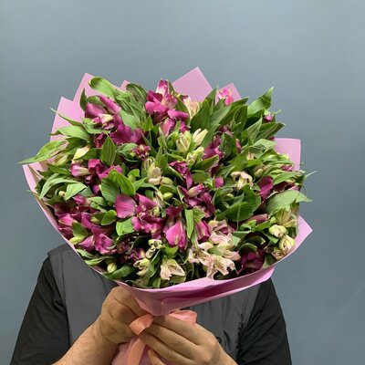Альстромерия 19 шт