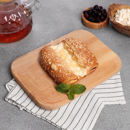 

Сдоба Лента Fresh Сладкое трио с творогом и черной смородиной 1 шт 130 г