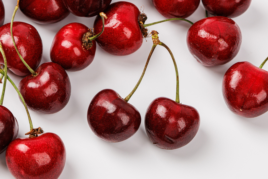 

Черешня ВкусВилл гигант, вес