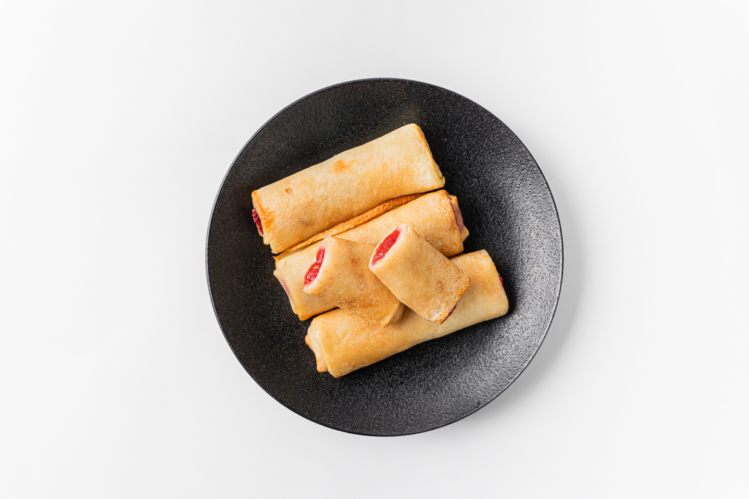 

Большая порция блинчиков ВкусВилл с начинкой клубника-малина 4 шт 360 г