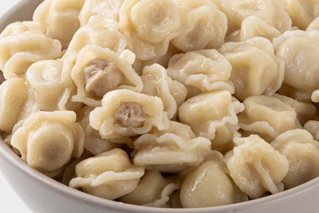 

Пельмени ВкусВилл микро с курицей и говядиной 500 г