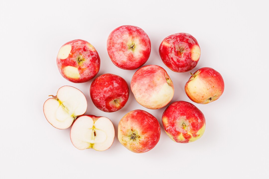 

Яблоко краснощечки 500 г