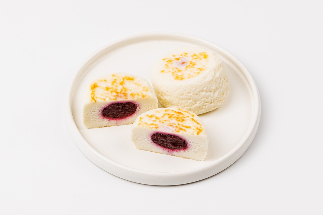 

Сырники творожные ВкусВилл с начинкой из черной смородины 120 г