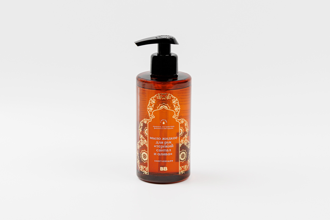 

Мыло жидкое ВкусВилл для рук смягчающее Терпкий сантал и олива 290 мл