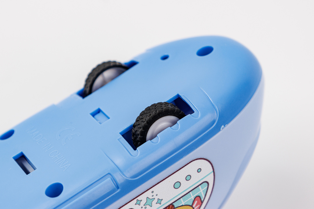 

Игрушка ВкусВилл Веселый поезд инерционная 1 шт. в ассортименте