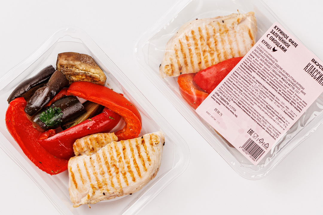 

Куриное филе запеченное с овощами 210г