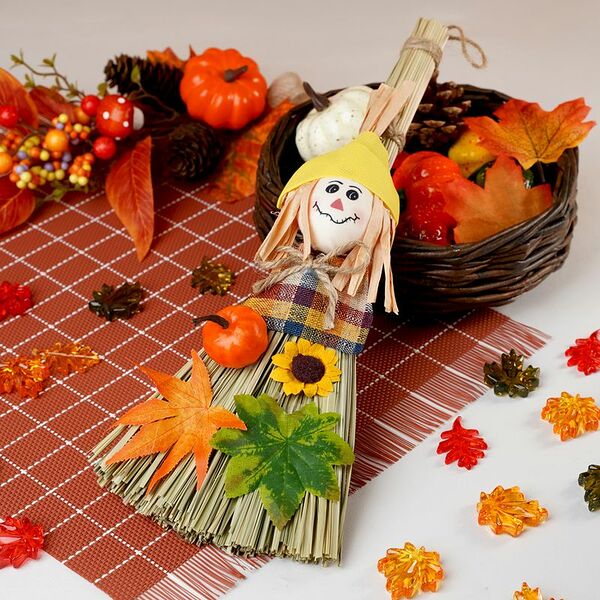 Веник декоративный для оберега, в ассортименте