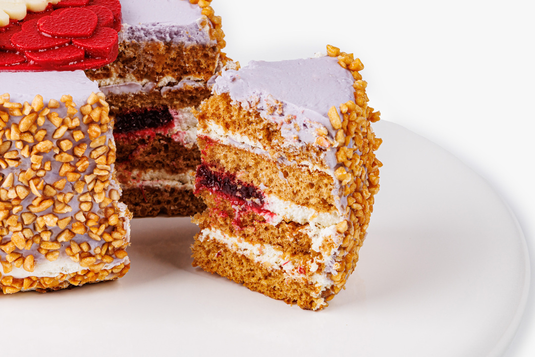 

Торт Вкусвилл Люблю Бенто медовик с брусникой 315 г