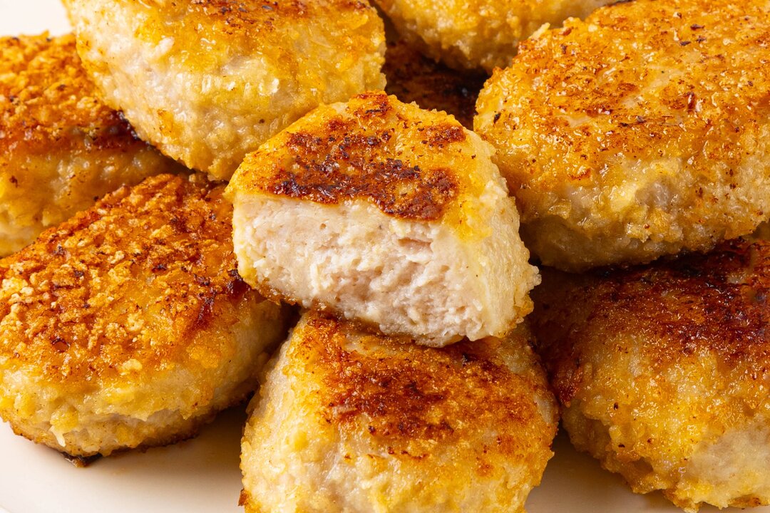 

Котлеты мини ВкусВилл из цыпленка-бройлера хрустящие замороженные 420 г