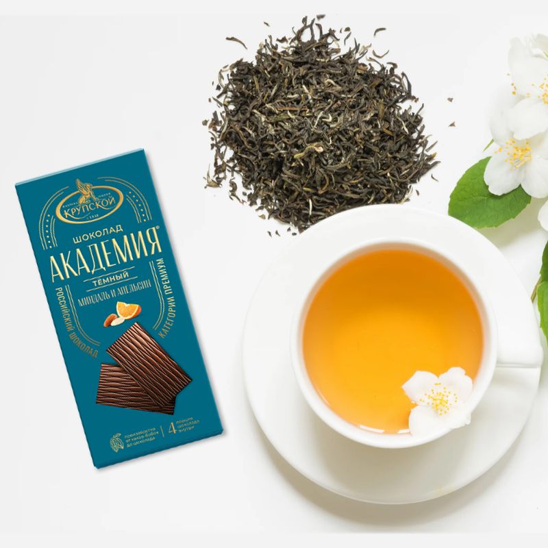 

Шоколад темный Академия Миндаль и Апельсин 88 г