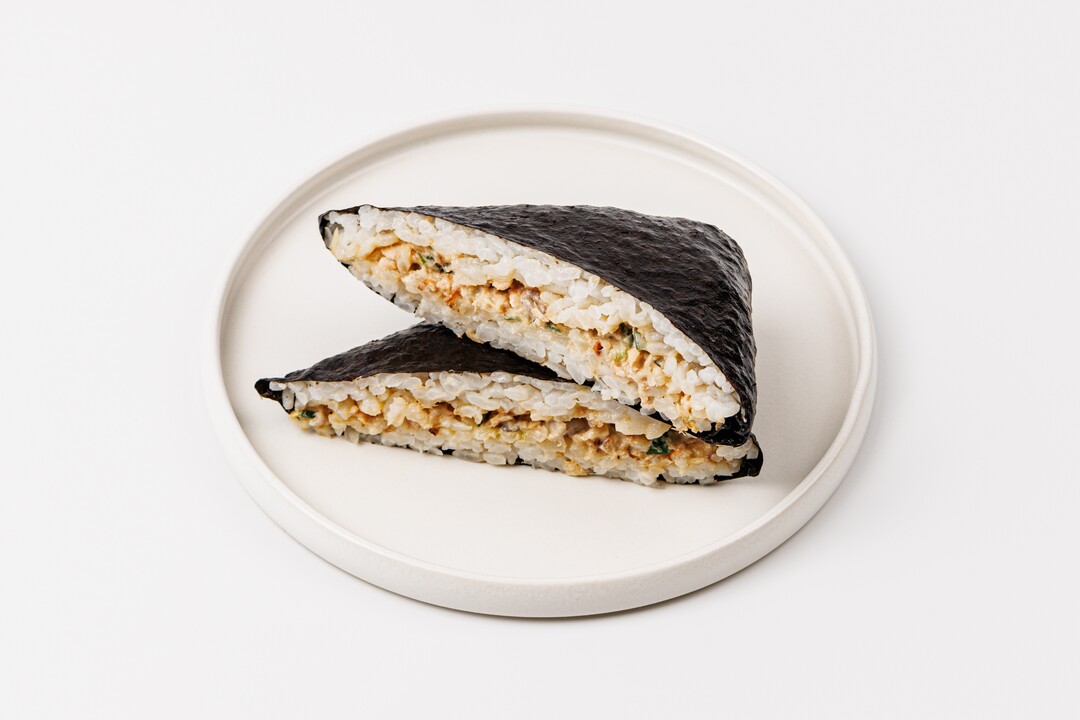 

Суши-сэндвич ВкусВилл с угрём и творожным сыром 160 г