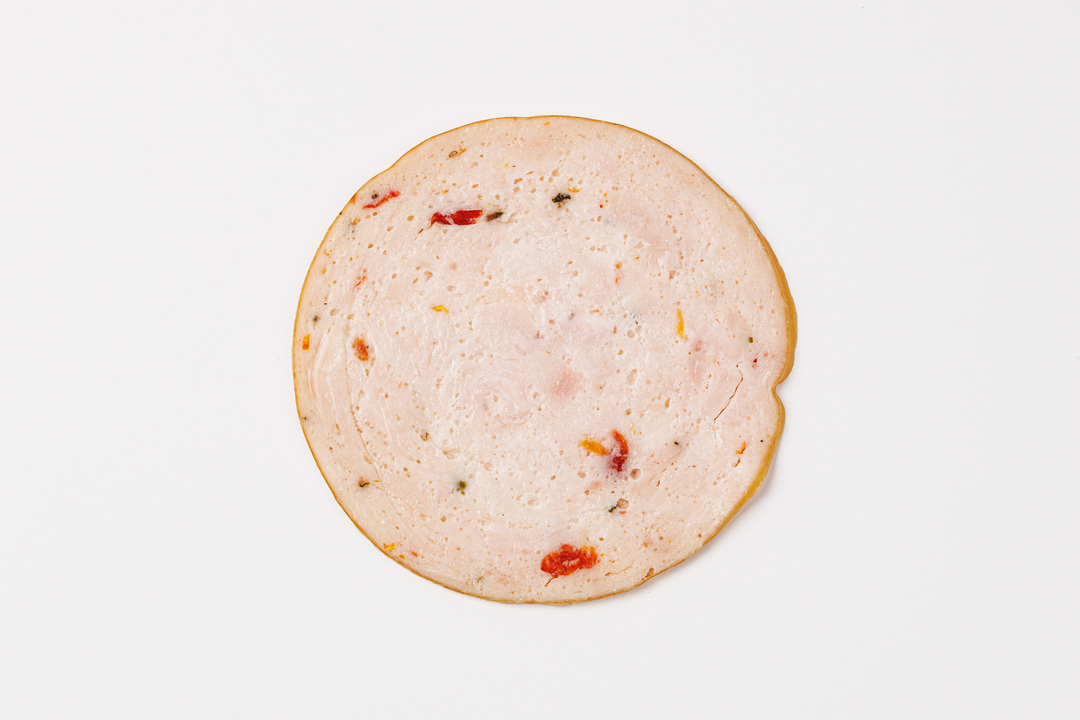 

Рулет ВкусВилл из куриной грудки с вялеными томатами варёно-копчёное нарезка 100 г