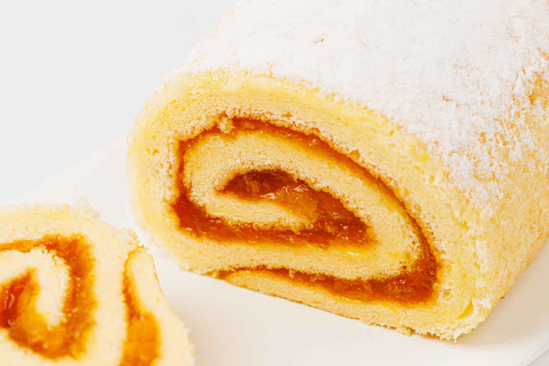 

Рулет бисквитный ВкусВилл с абрикосовым джемом 300 г