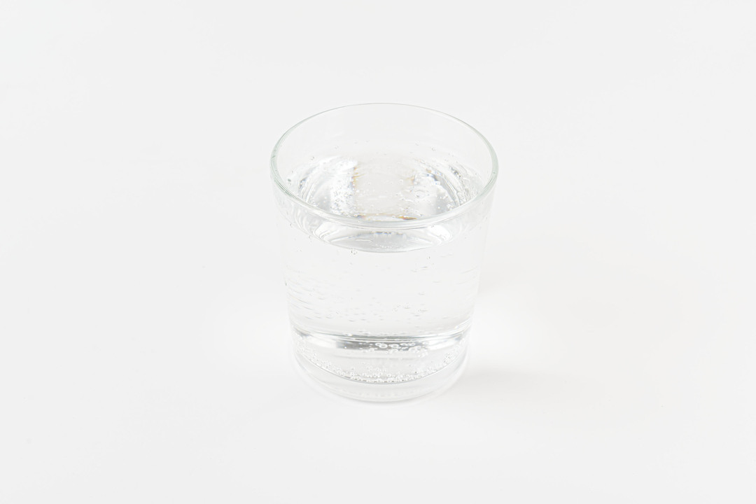 

Вода минеральная лечебно-столовая ВкусВилл Красноусольская скважина №12а газированная 0.5 л