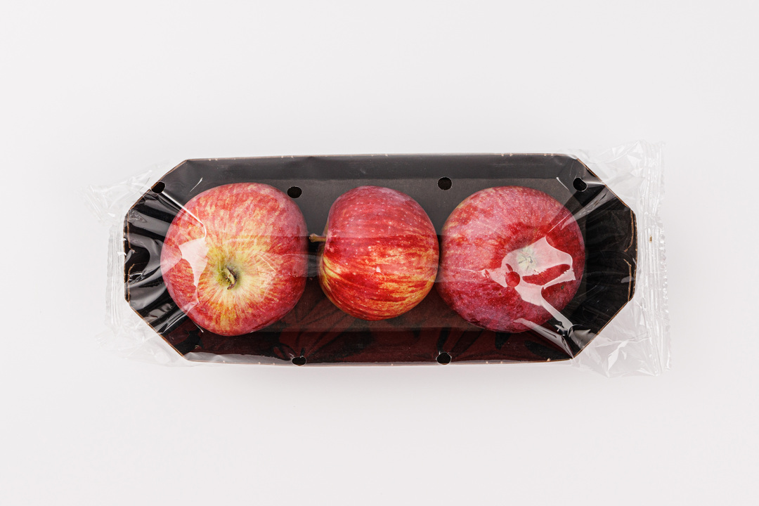 

Яблоко молодое Боровинка 3 шт., 300 г