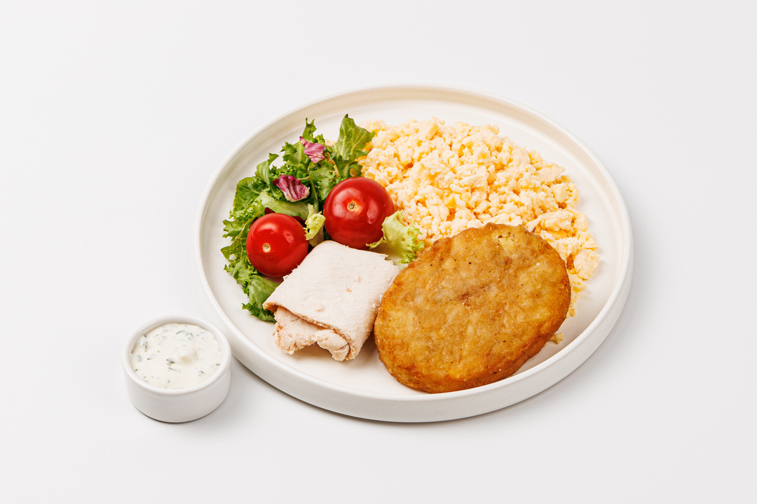 

Завтрак боул с хашбрауном и шпинатом, кафе 250 г