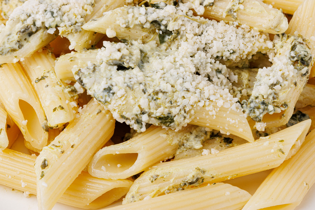 

Пенне ВкусВилл с пармезаном и сливочно-шпинатным соусом 200 г