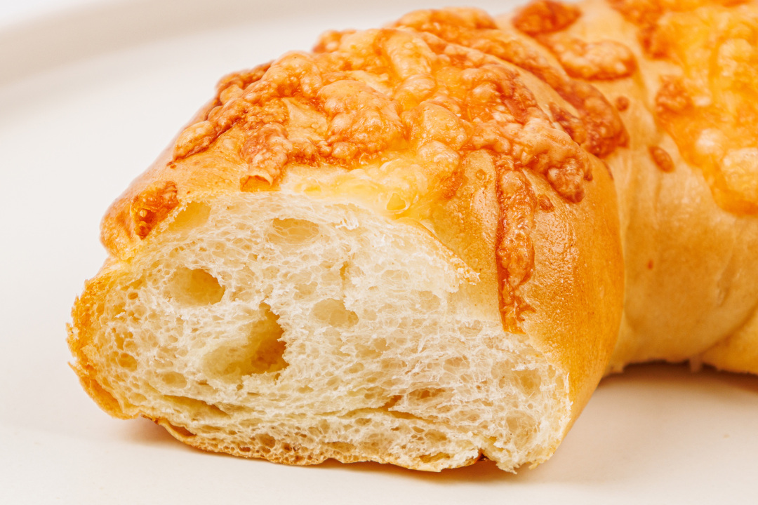 

Кольцо сдобное ВкусВилл с сыром 100 г