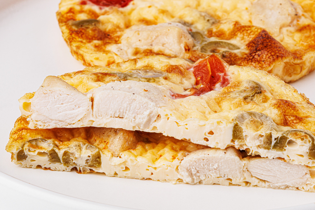 

Омлет ВкусВилл с куриным филе и оливками 120 г